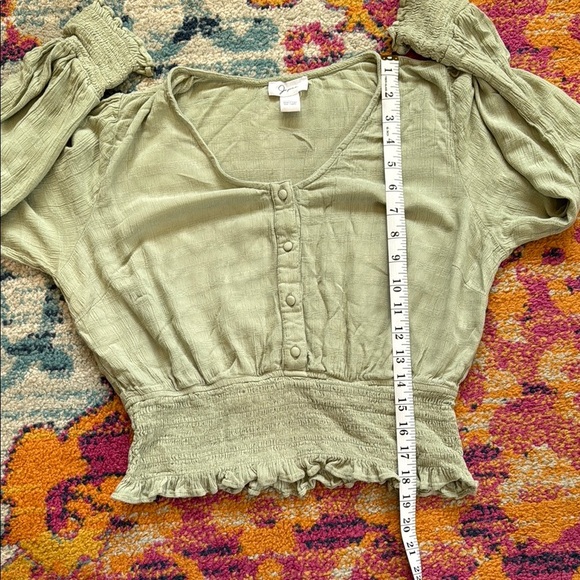 Japna Cream Smocked Ruffled Long Sleeve Blouse - Picture 5 of 5